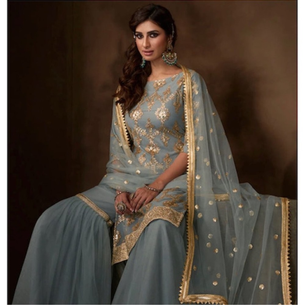 Lashkaraa Dusty Blue 3 piece gharara suit